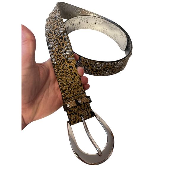 Guess Studded Silver Snake Print Belt Style 940022 Women's Adjustable Size XL - Picture 1 of 7